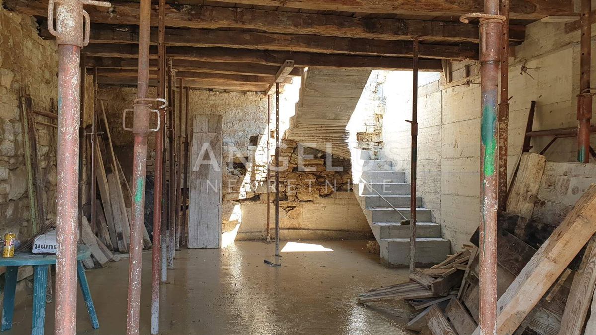 Hiša Sveti Bartol, Motovun, 72m2