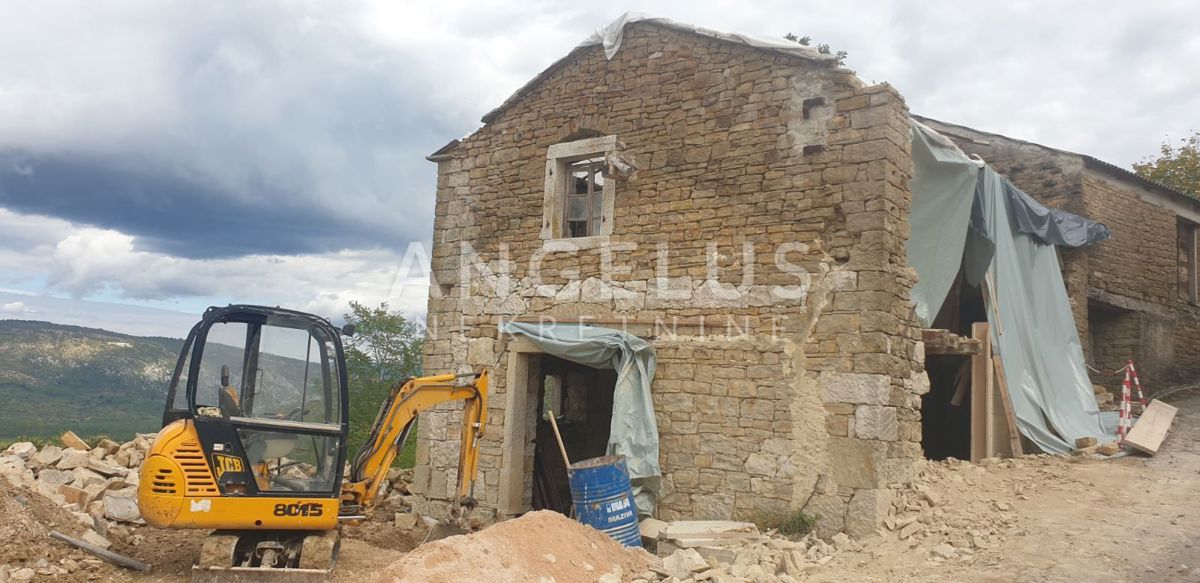 Hiša Sveti Bartol, Motovun, 72m2