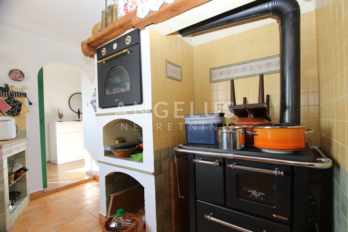 Hiša Gornja Gračenica, Popovača, 150m2