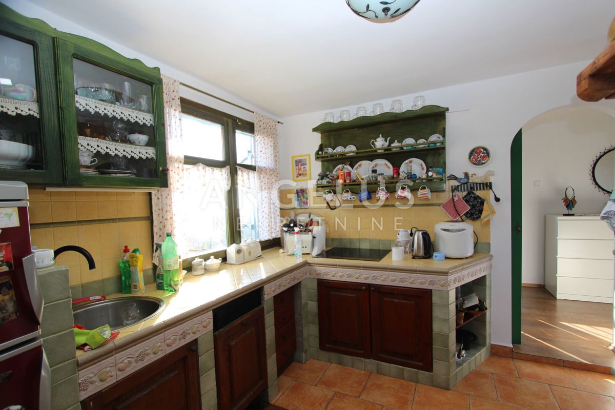 Hiša Gornja Gračenica, Popovača, 150m2