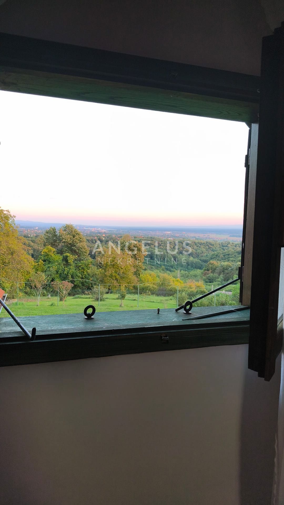 Hiša Gornja Gračenica, Popovača, 150m2