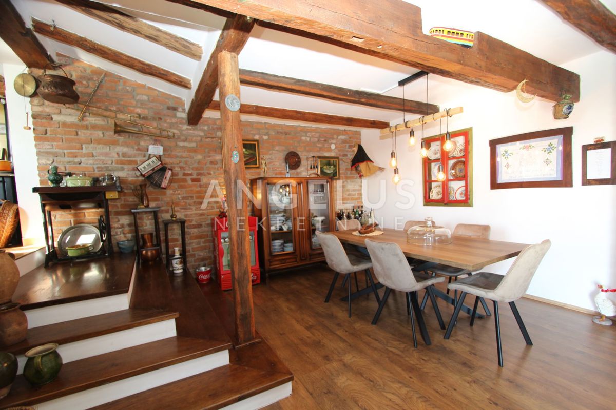 Hiša Gornja Gračenica, Popovača, 150m2