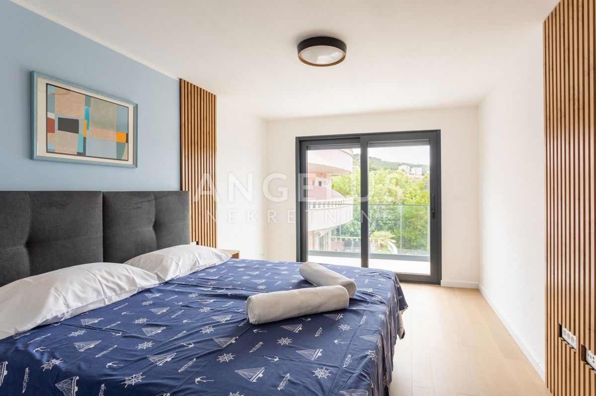 Šolta, Nečujam - novozgrajena ekskluzivna vila ob morju, PRODAJA