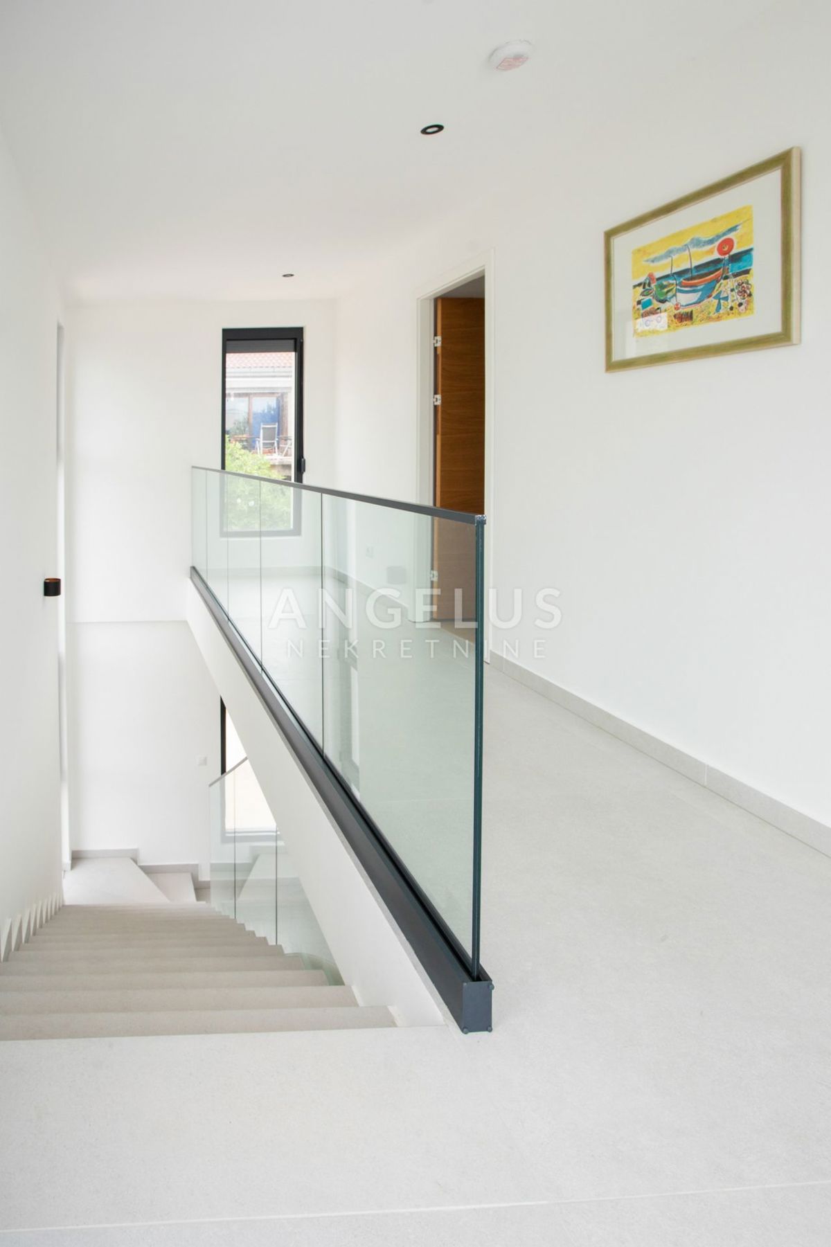 Šolta, Nečujam - novozgrajena ekskluzivna vila ob morju, PRODAJA