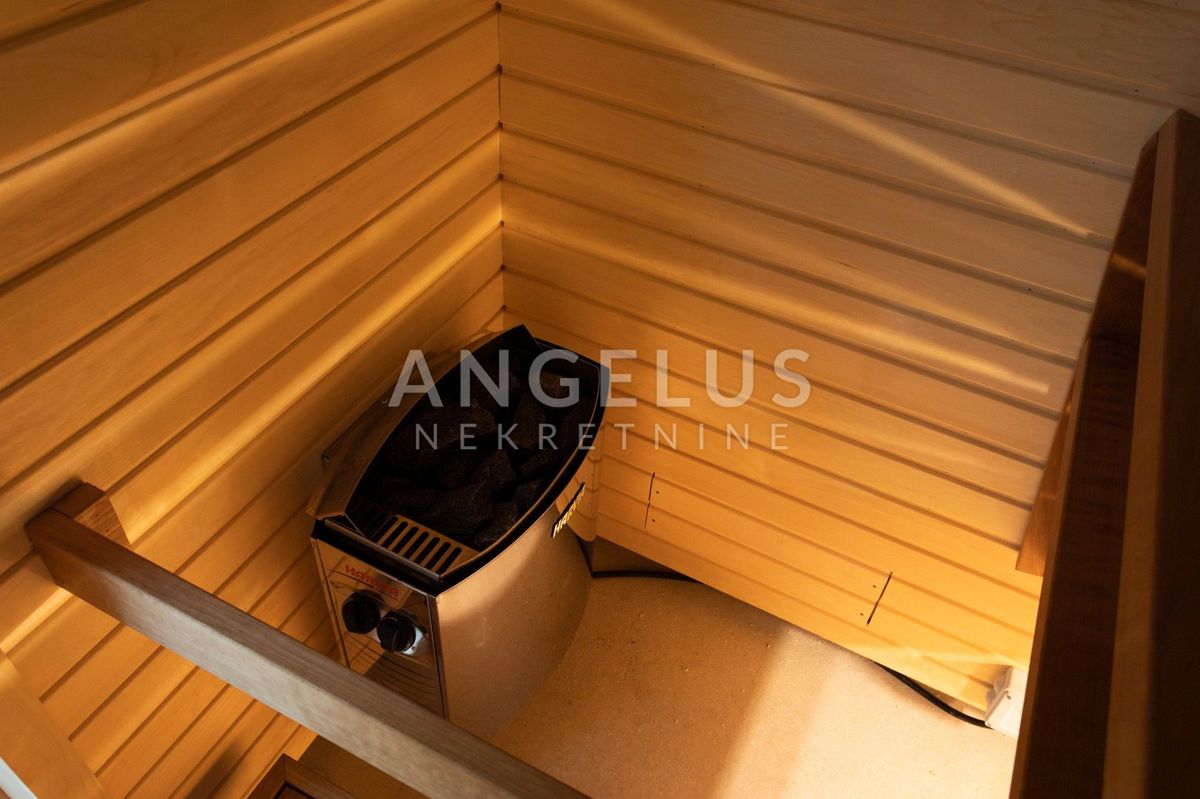 Šolta, Nečujam - novozgrajena ekskluzivna vila ob morju, PRODAJA