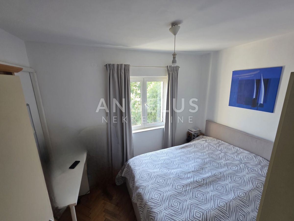 Hrvaška, Split, Pojišan - dvosobno stanovanje na odlični lokaciji, PRODAMO