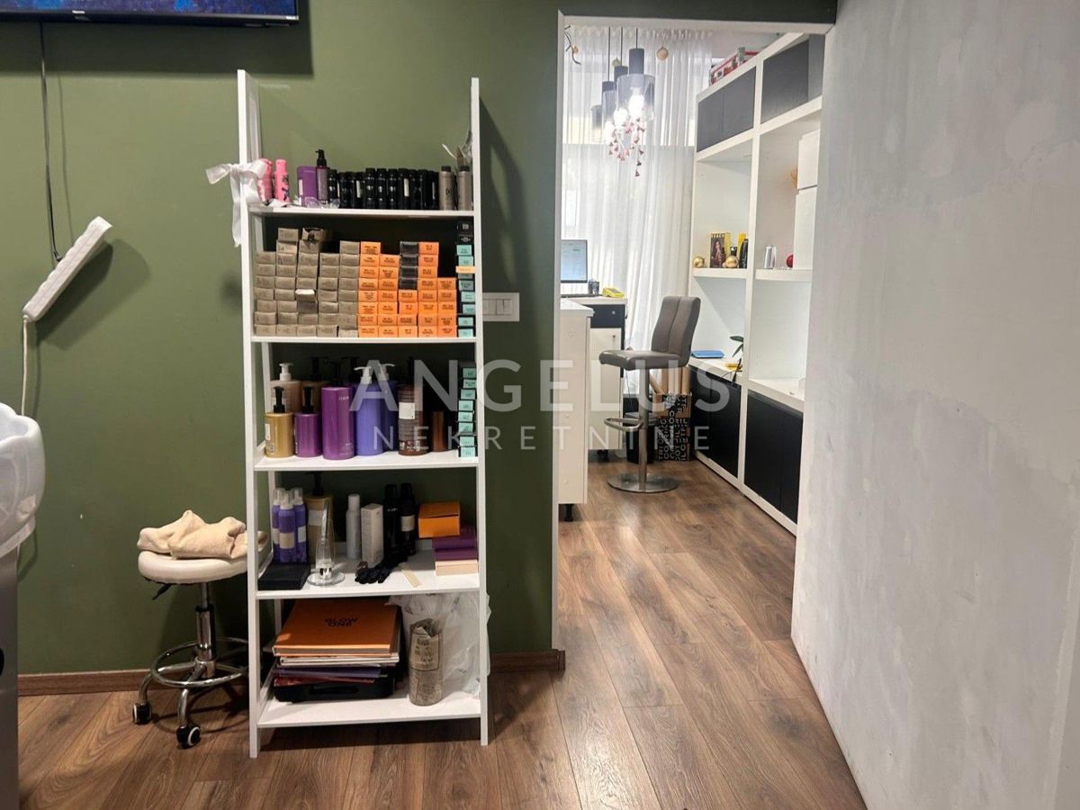 Split 3 - atraktivni poslovni prostori NAPRODAJ