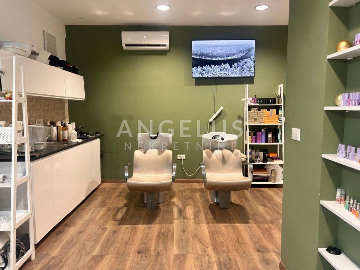 Split 3 - atraktivni poslovni prostori NAPRODAJ