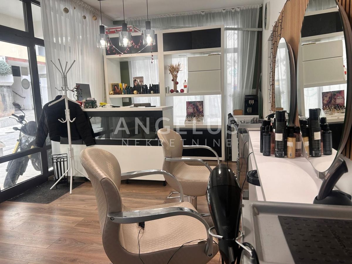 Split 3 - atraktivni poslovni prostori NAPRODAJ