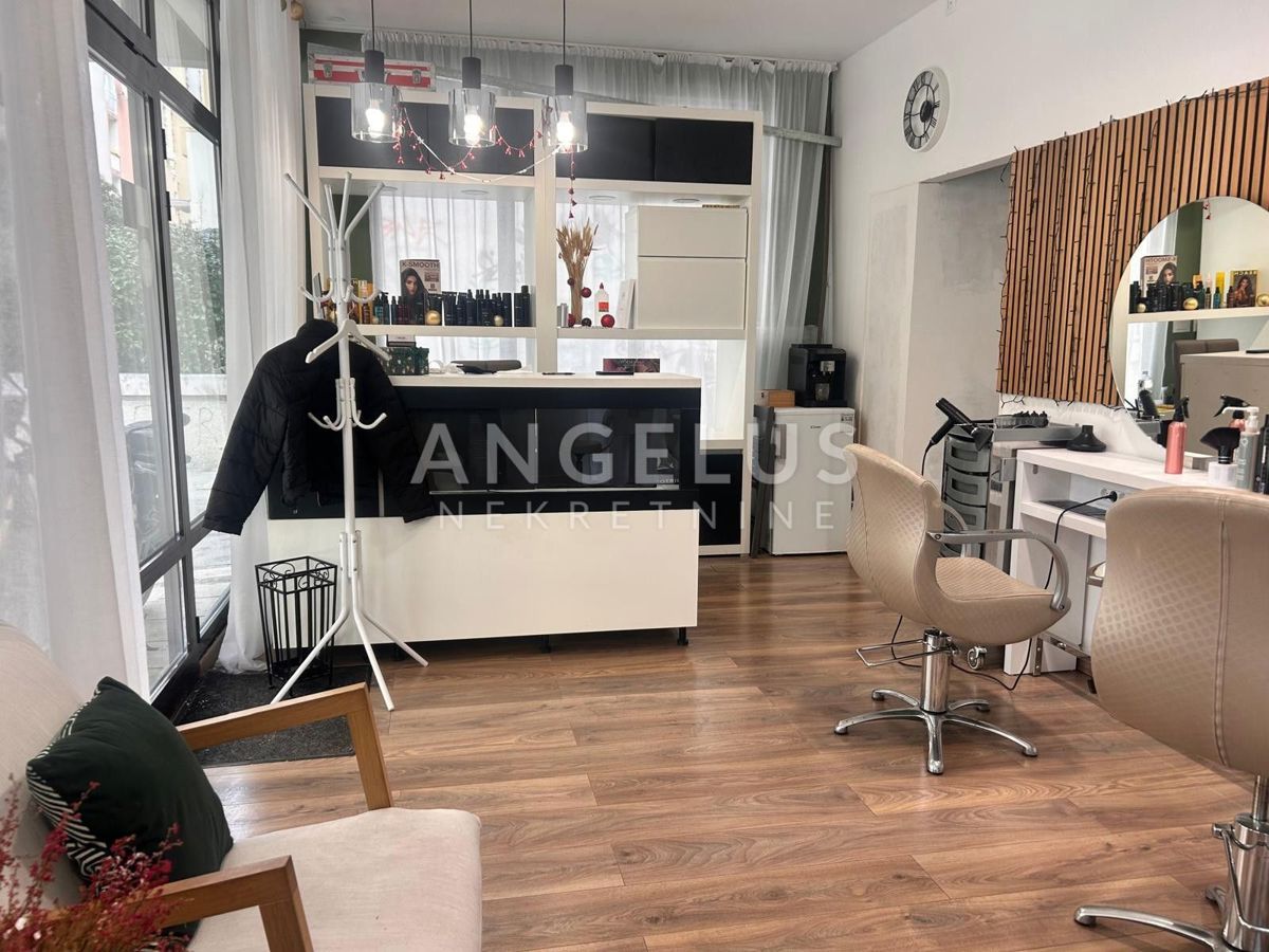 Split 3 - atraktivni poslovni prostori NAPRODAJ