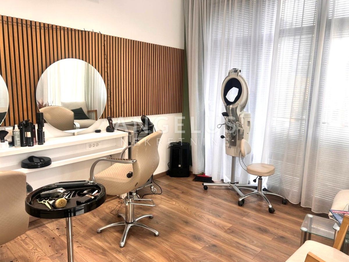 Split 3 - atraktivni poslovni prostori NAPRODAJ