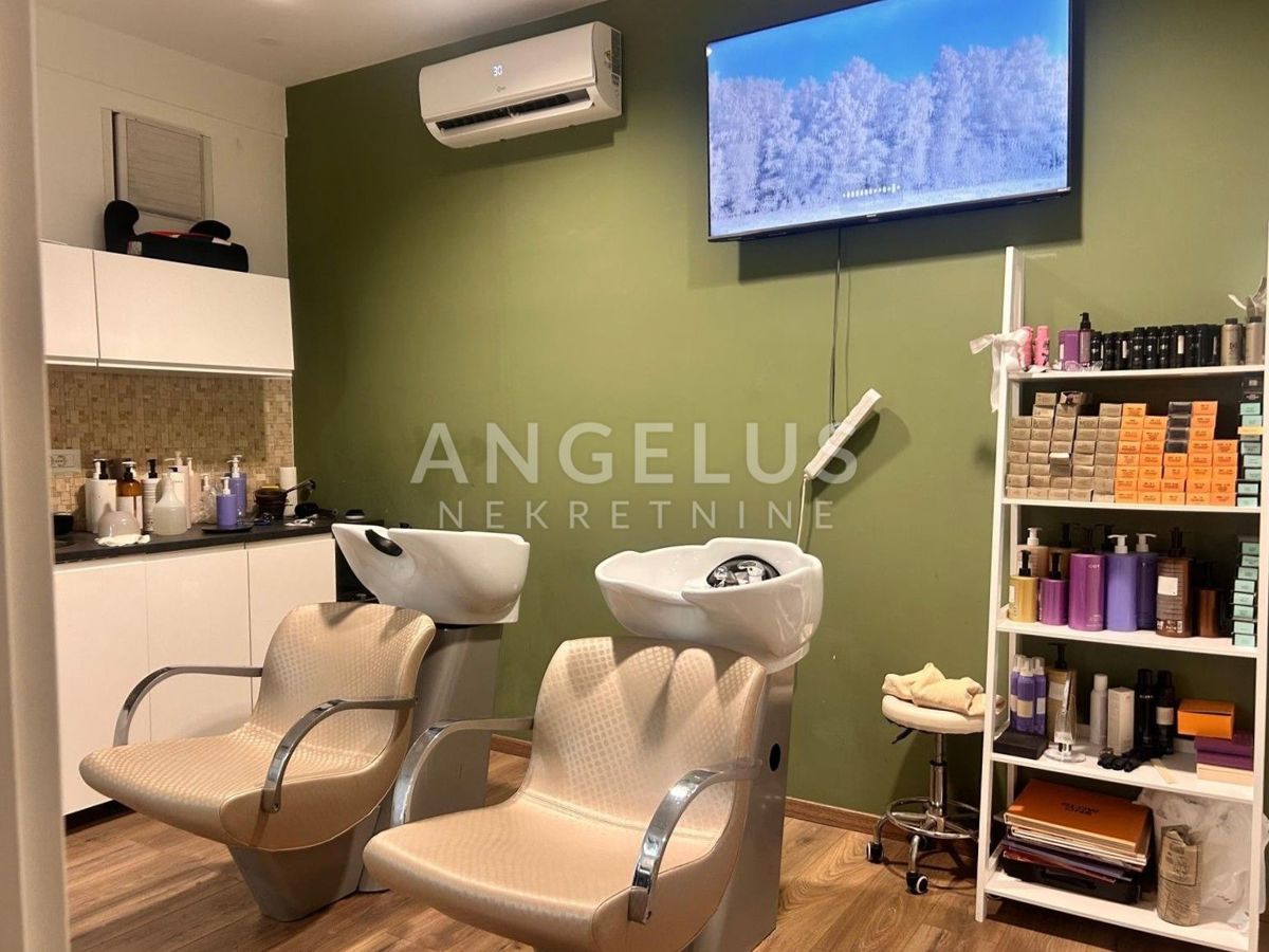 Split 3 - atraktivni poslovni prostori NAPRODAJ