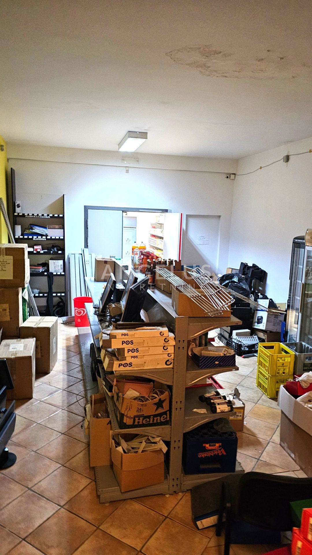 Split, Sućidar - atraktivni poslovni prostori NAPRODAJ