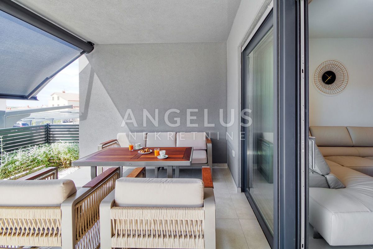 Istra, Pula - Luksuzno stanovanje z wellness centrom in dvoriščem, naprodaj!