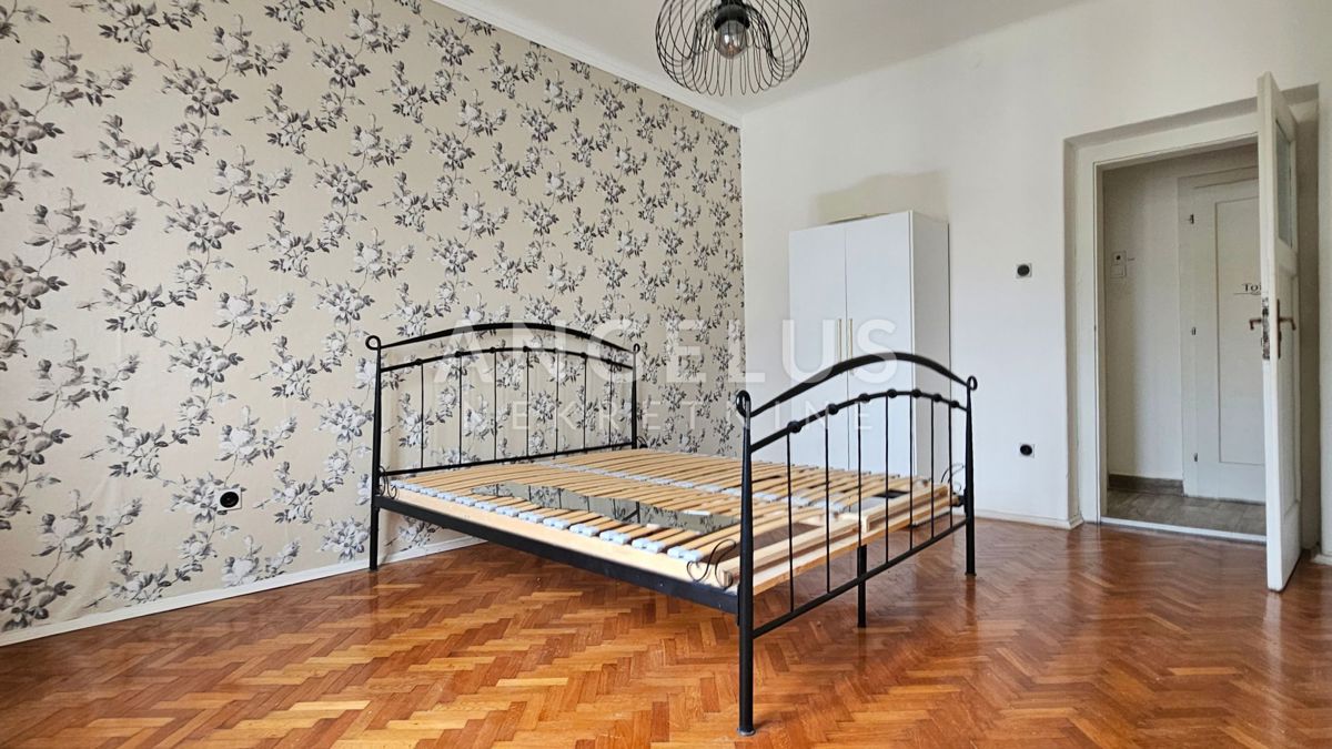 Split, Bačvice - enosobno stanovanje na atraktivni lokaciji NAPRODAJ