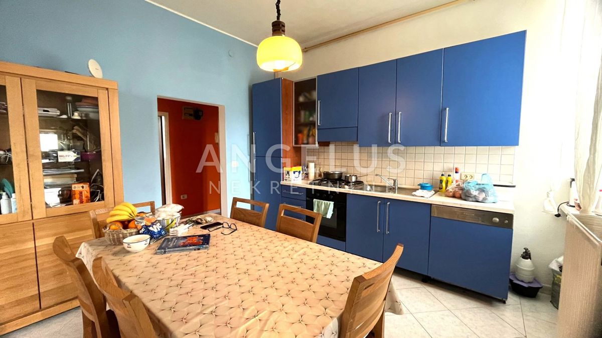 Stanovanje Monte Zaro, Pula, 81,36m2