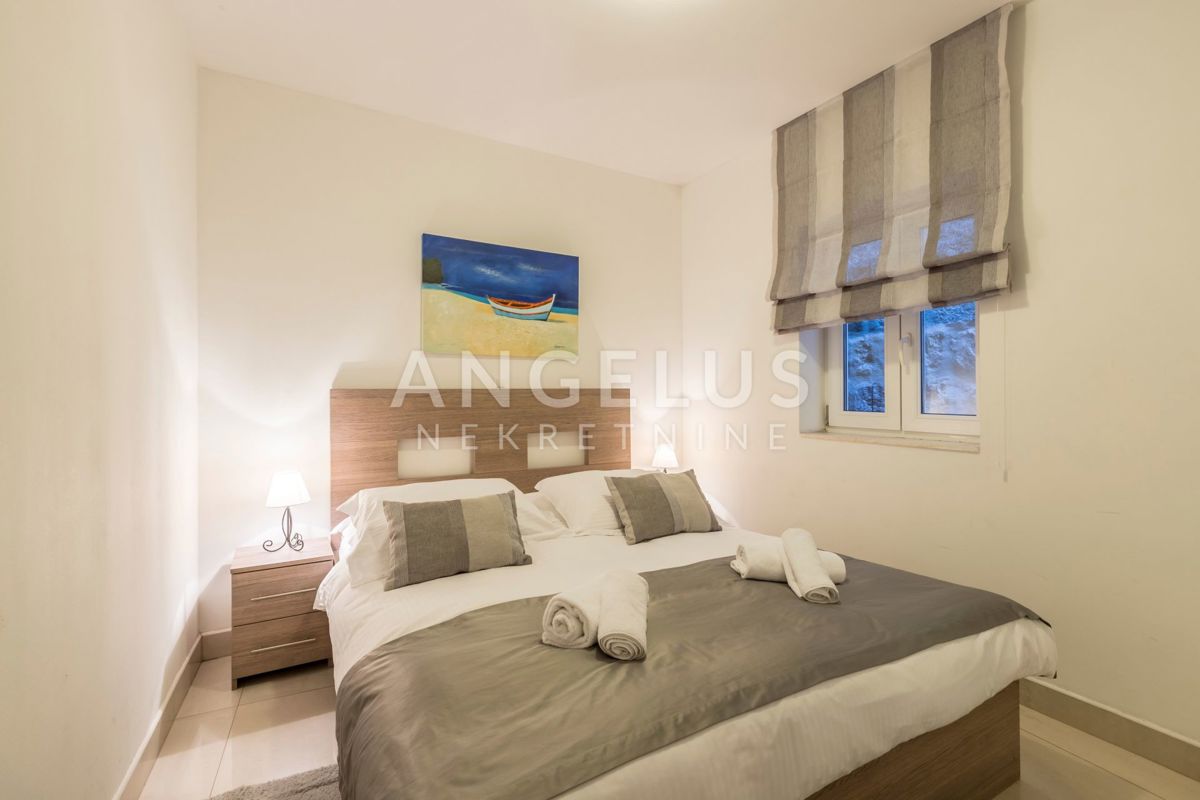 Hrvaška, Split, Varoš - Lepo urejeno stanovanje v kamniti hiši, 99 m2, NAPRODAJ