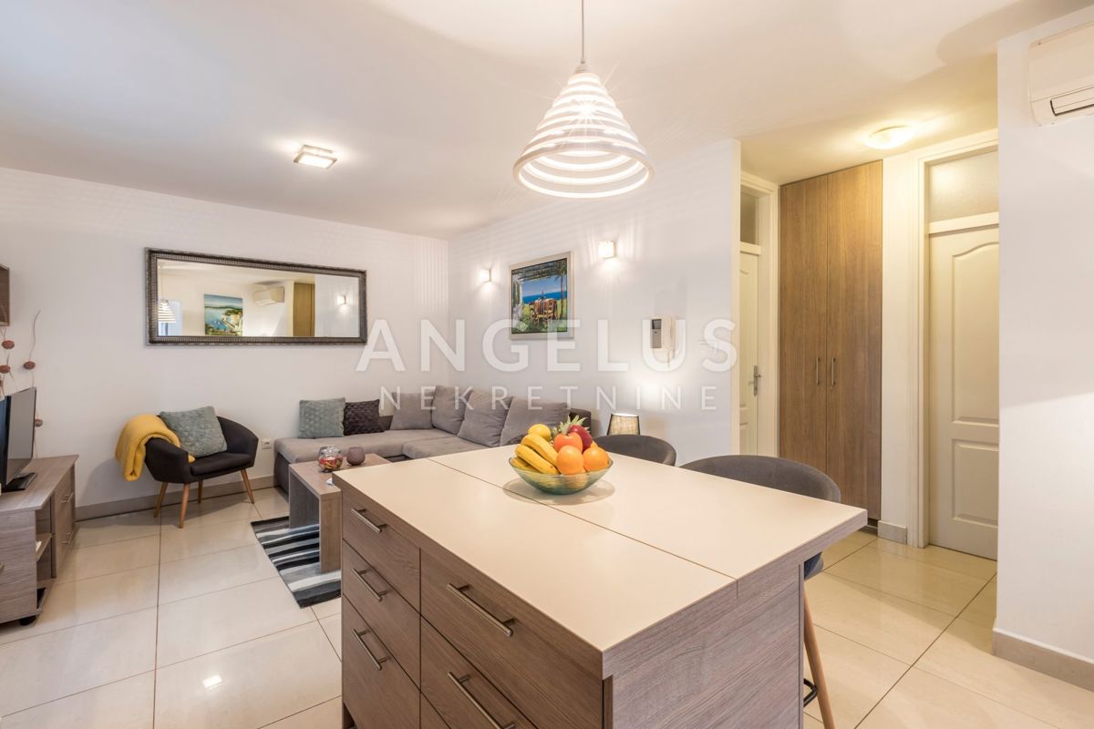 Hrvaška, Split, Varoš - Lepo urejeno stanovanje v kamniti hiši, 99 m2, NAPRODAJ