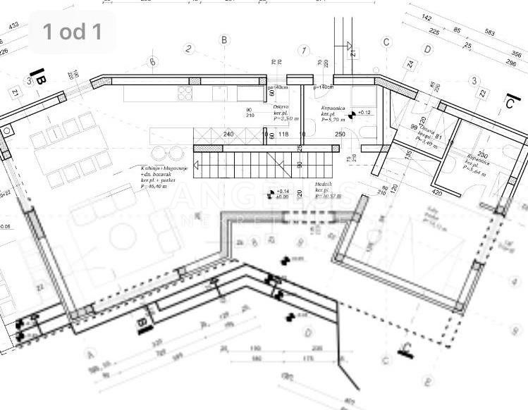 Split, Podstrana - Luksuzna vila z razgledom, 320m2