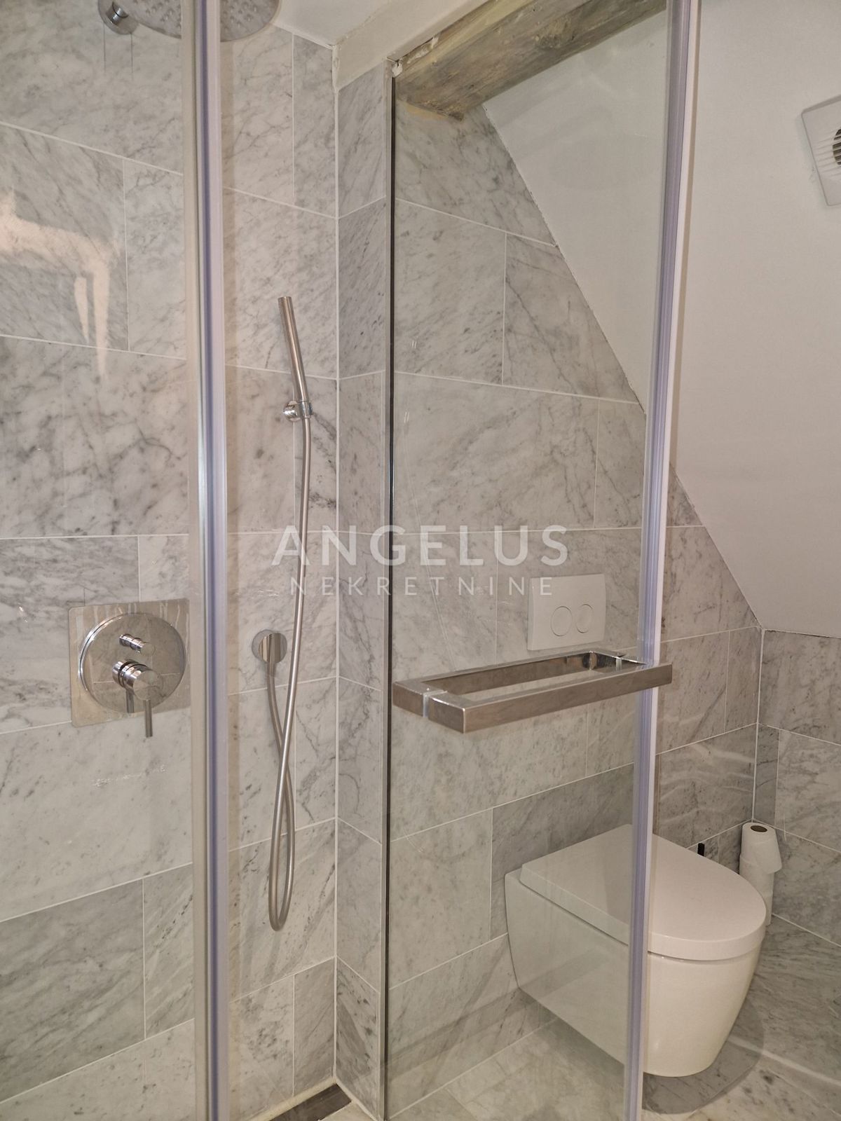 Stanovanje Donji grad, Donji Grad, 66m2