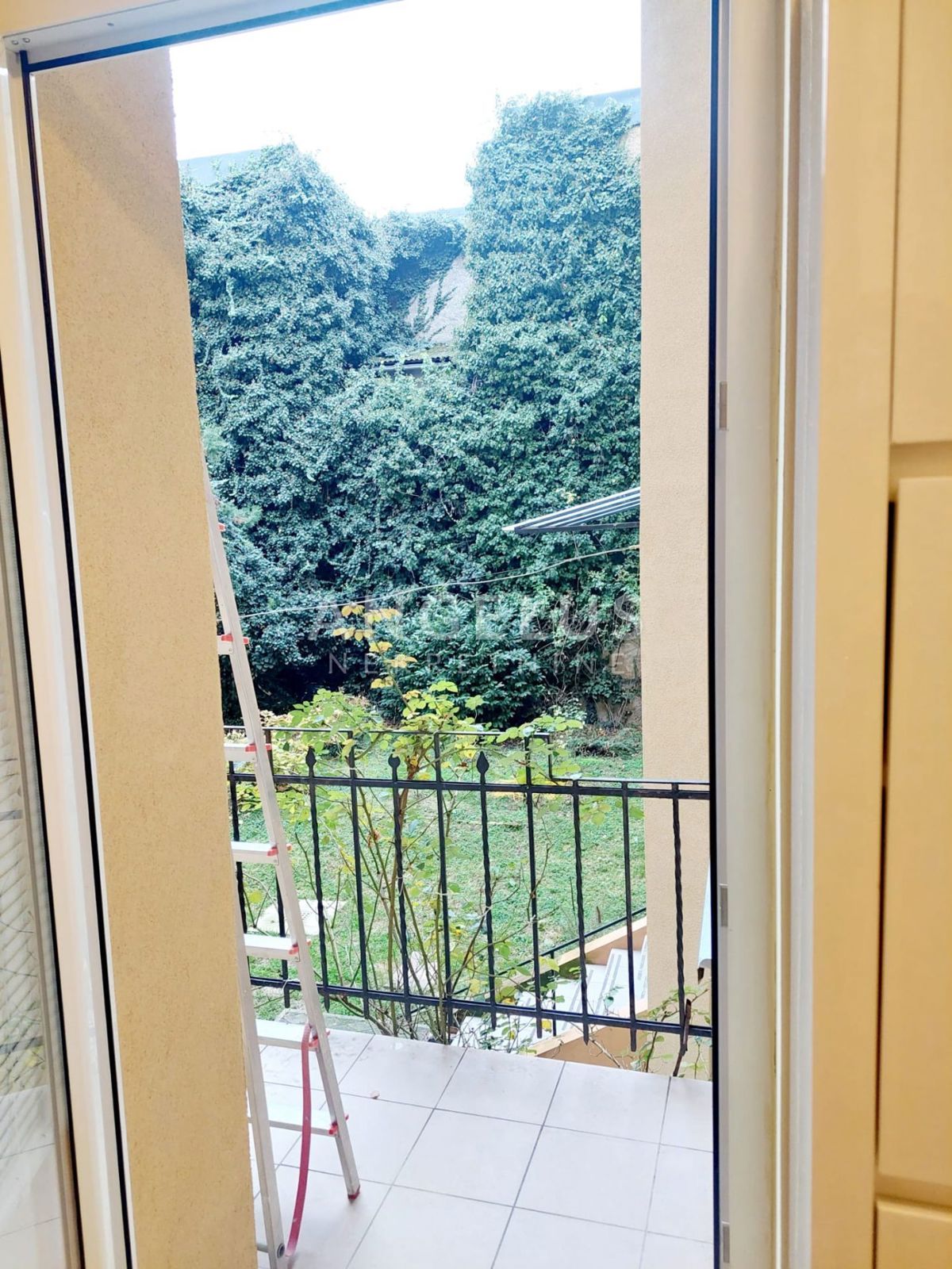 Stanovanje Donji grad, Donji Grad, 1.192m2
