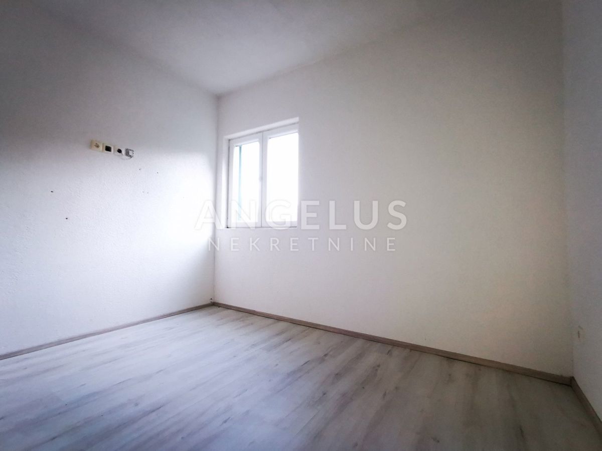 Šolta, Maslinica - dupleks stanovanje, terasa, pogled na morje, PRODAJA