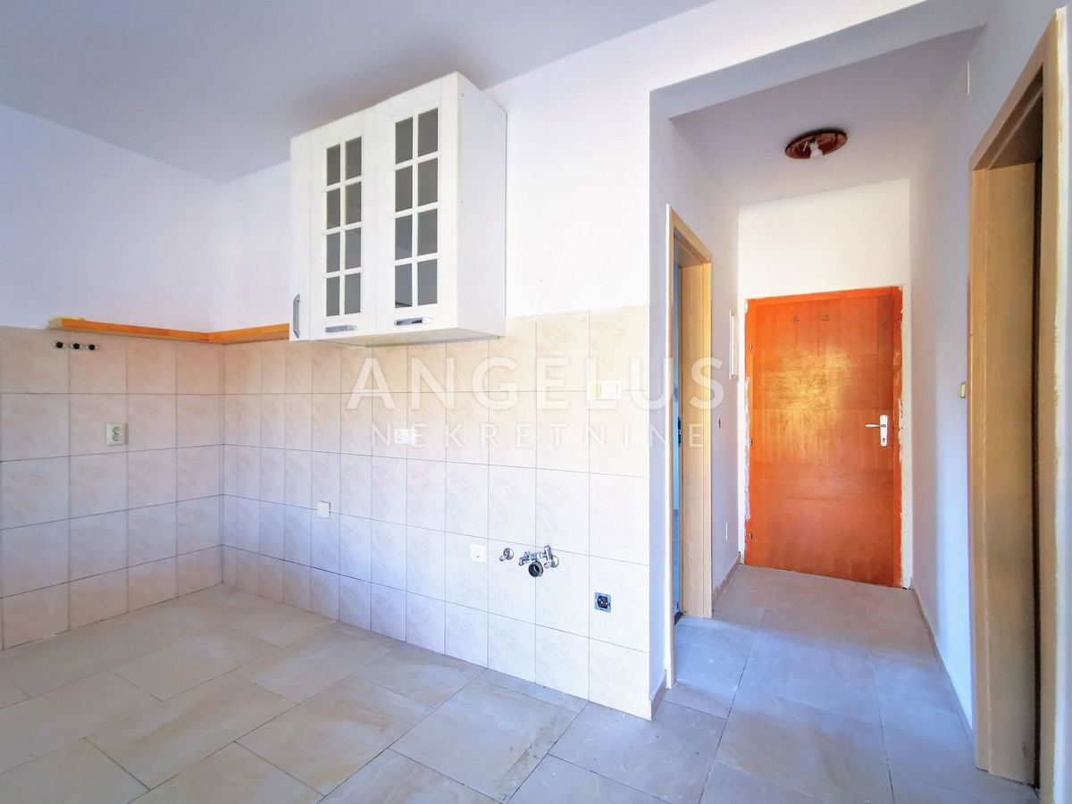 Šolta, Maslinica - dupleks stanovanje, terasa, pogled na morje, PRODAJA