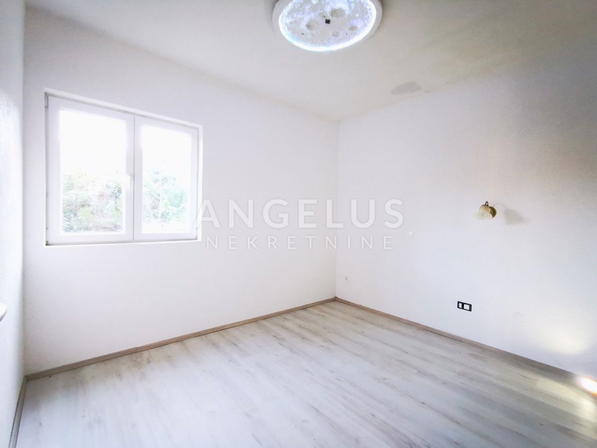 Šolta, Maslinica - dupleks stanovanje, terasa, pogled na morje, PRODAJA