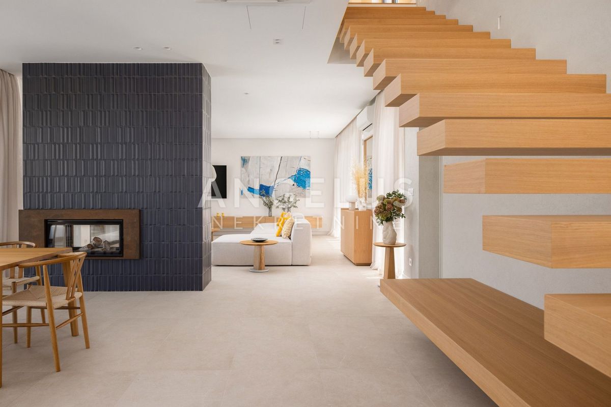 Šolta - novozgrajena vila z bazenom v osrčju otoka, PRODAJA