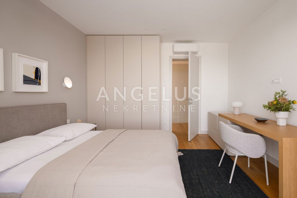 Šolta - novozgrajena vila z bazenom v osrčju otoka, PRODAJA