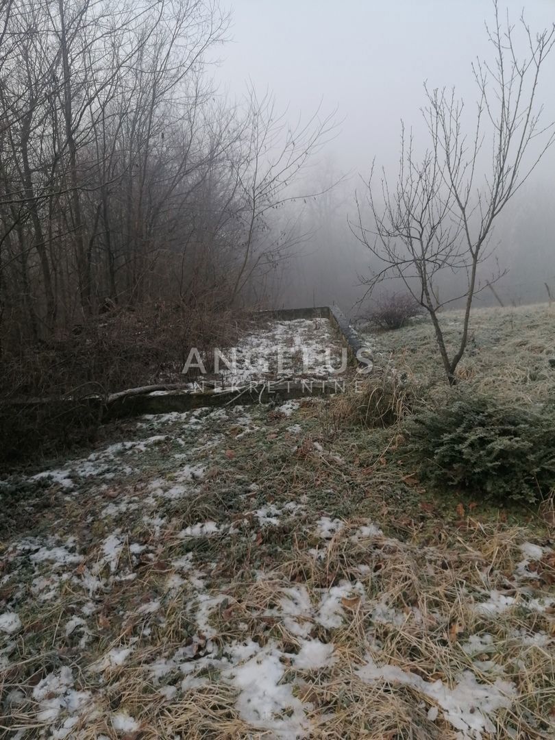 Zemljišče Hrebinec, Brckovljani, 574m2