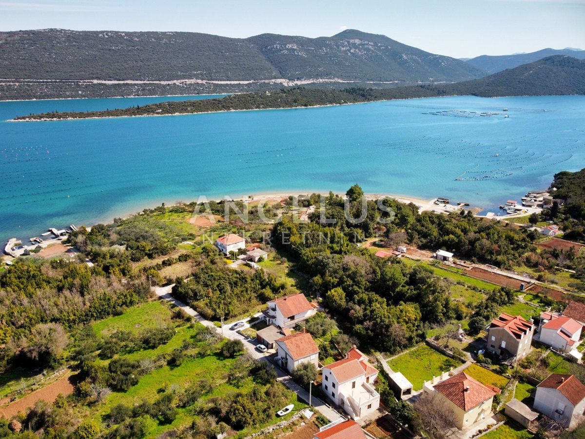 Hrvaška, Pelješac, Duba Stonska, Complex von Steinhäusern zur Renovierung - 250 m vom Strand entfernt