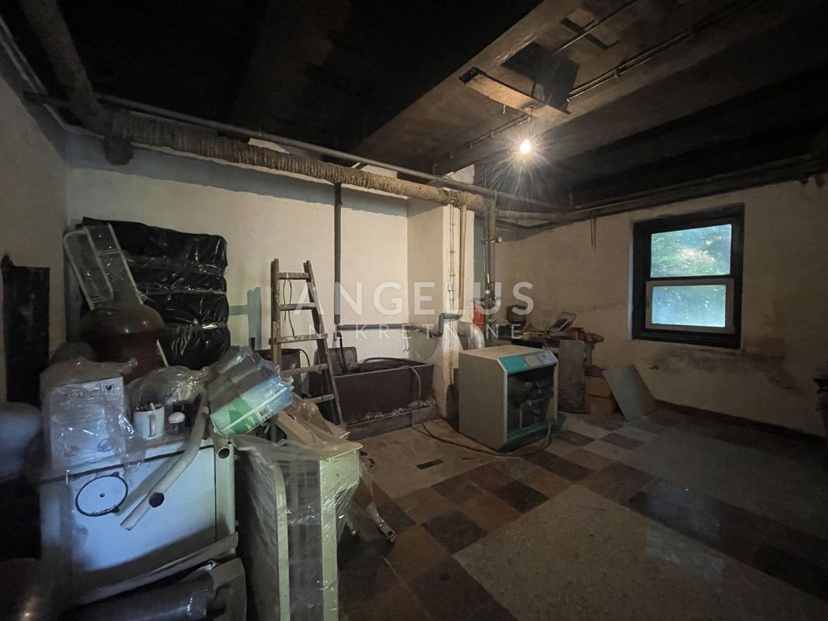 Hiša Sveti Ivan Zelina, 380m2