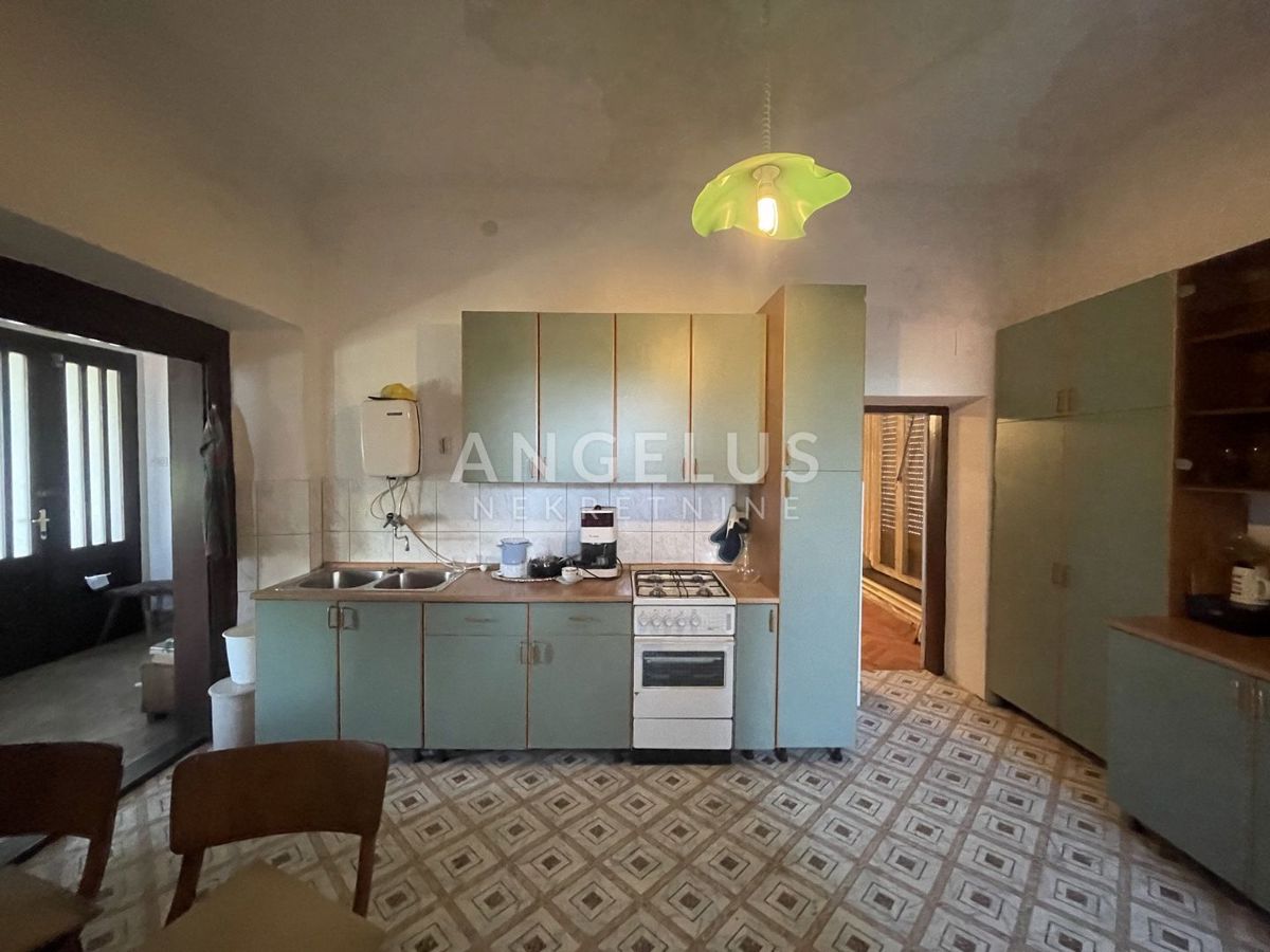 Hiša Sveti Ivan Zelina, 380m2