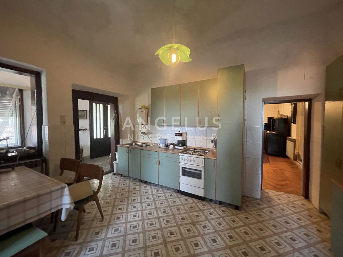 Hiša Sveti Ivan Zelina, 380m2