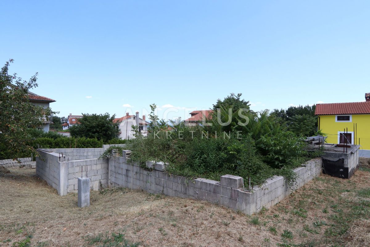 Zemljišče Foškići, Pazin, 599m2