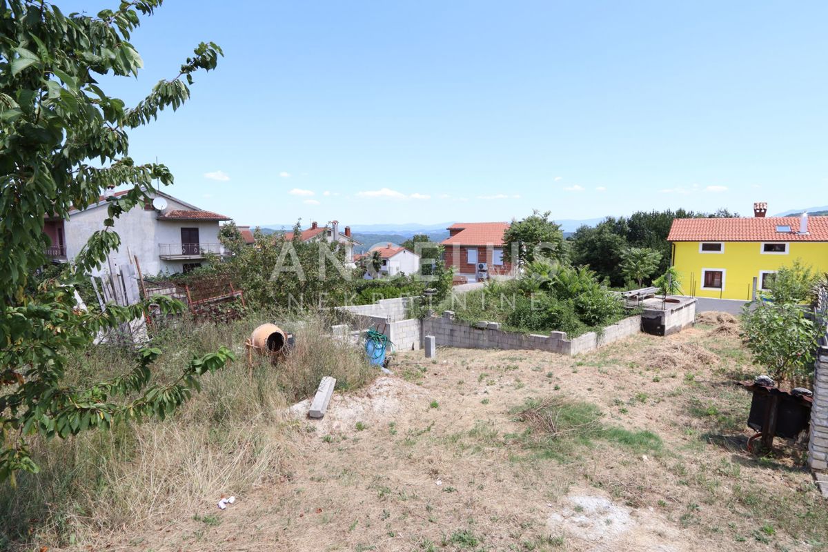 Zemljišče Foškići, Pazin, 599m2