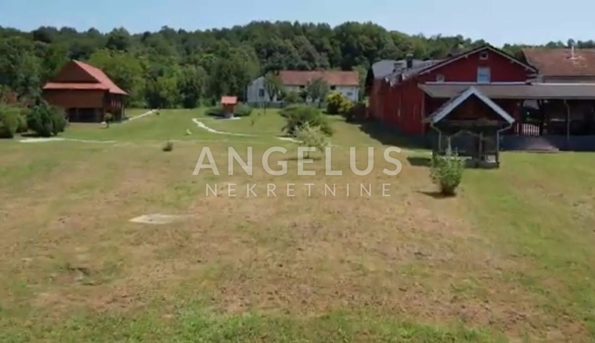 Hiša Gornji Hrastovac, Majur, 620m2