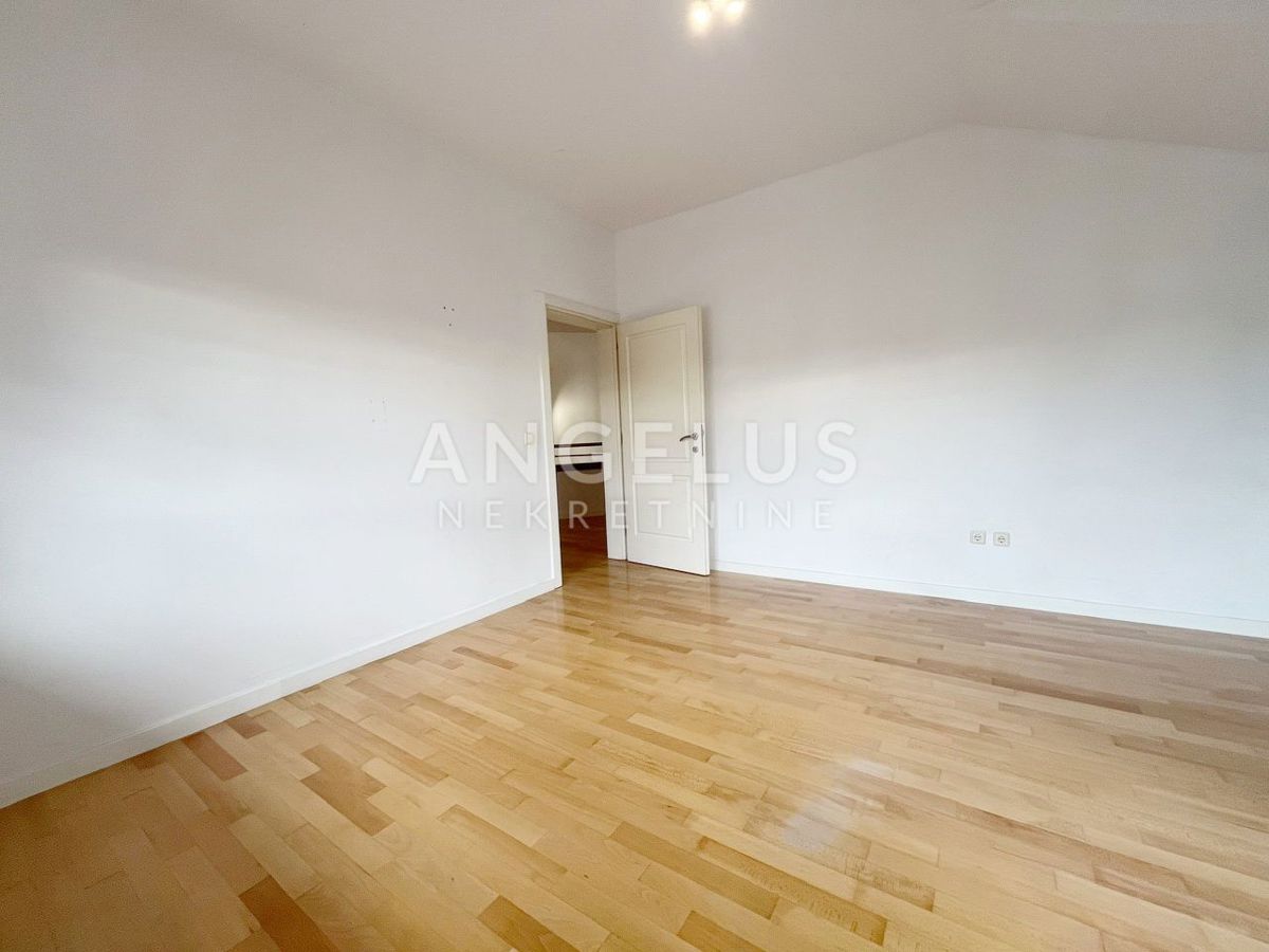 Hiša Gornji Bukovac, Maksimir, 320m2