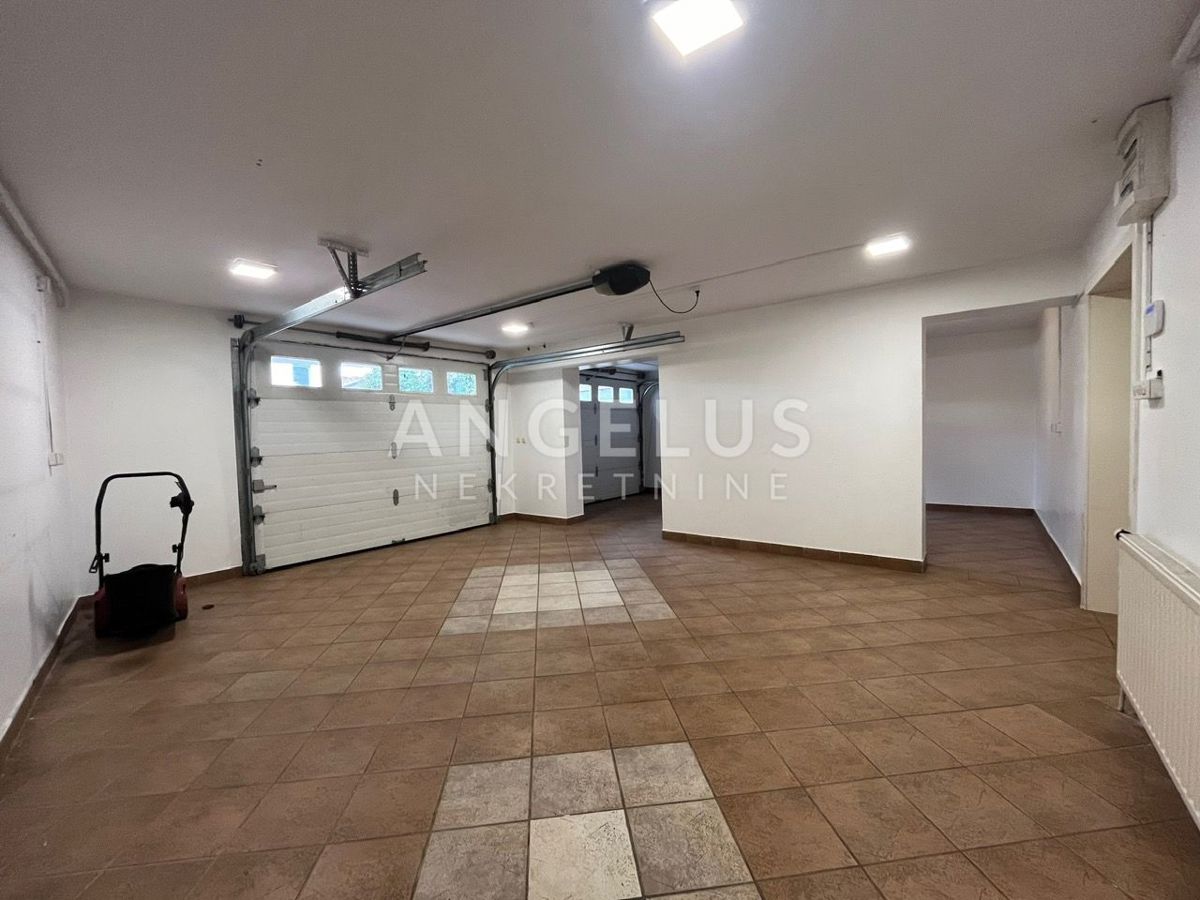 Hiša Gornji Bukovac, Maksimir, 320m2