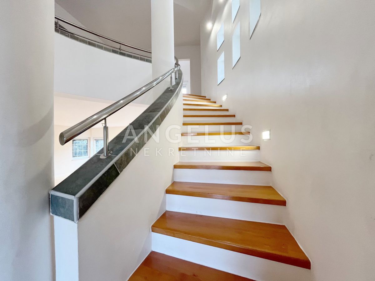 Hiša Gornji Bukovac, Maksimir, 320m2