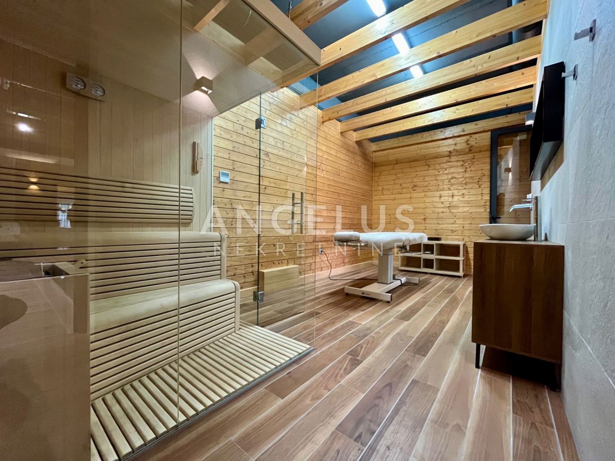 Hiša Gračani, Podsljeme, 440m2