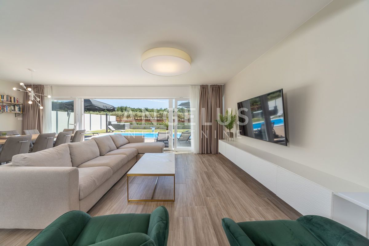 Hiša Mihatovići, Poreč, 210m2