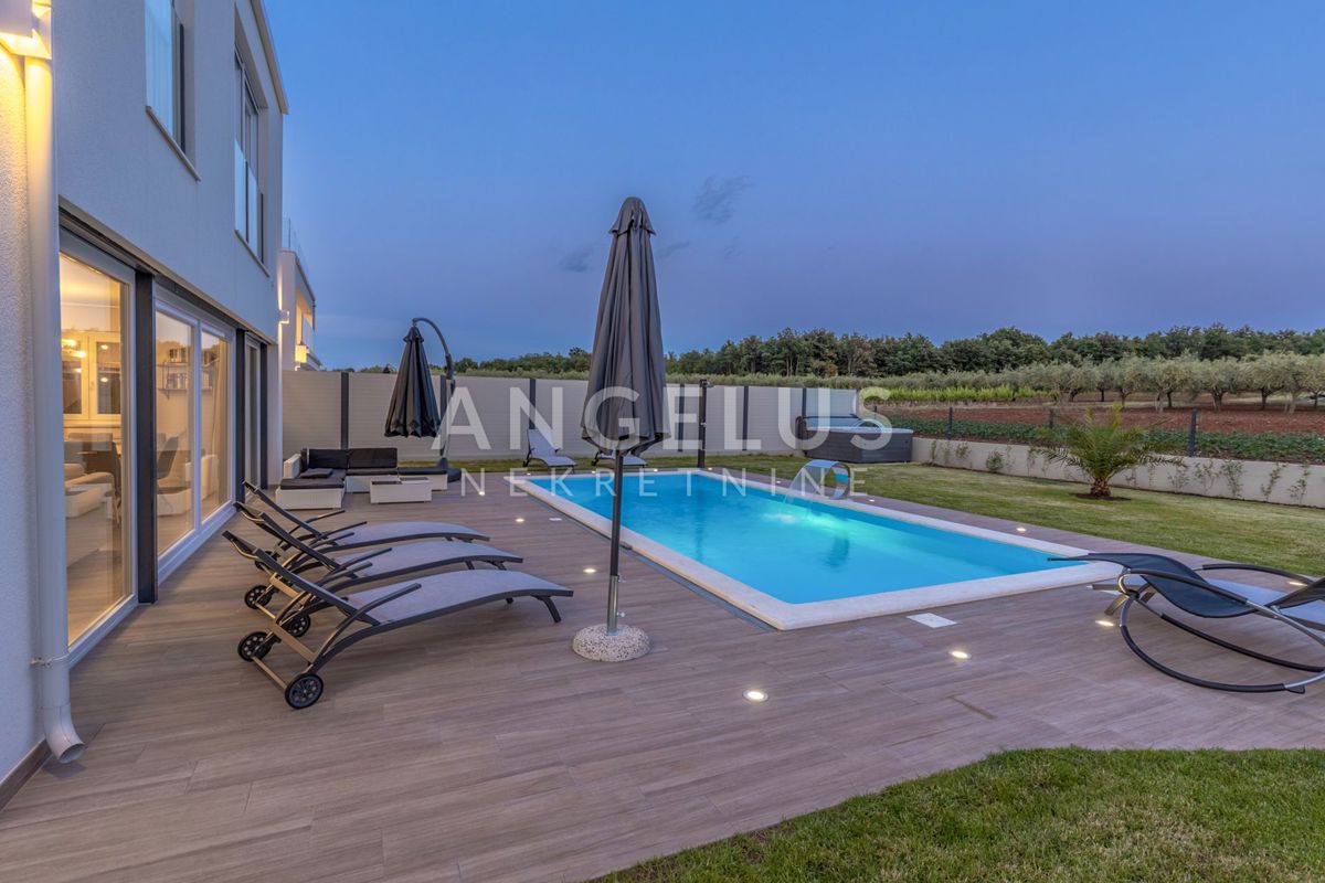 Hiša Mihatovići, Poreč, 210m2