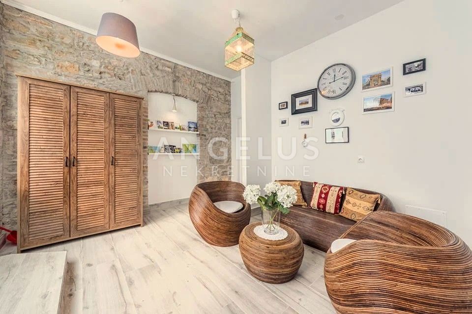 Istra, Pula - stanovanje v centru, 60m2, naprodaj!