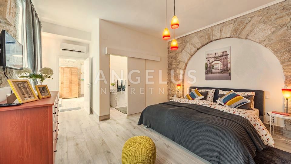 Istra, Pula - stanovanje v centru, 60m2, naprodaj!