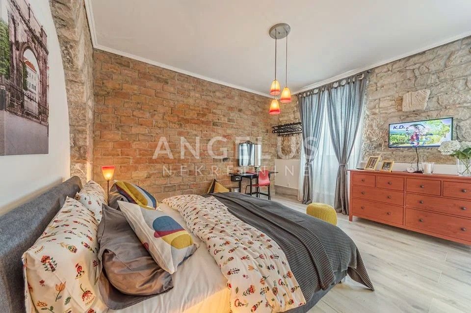 Istra, Pula - stanovanje v centru, 60m2, naprodaj!