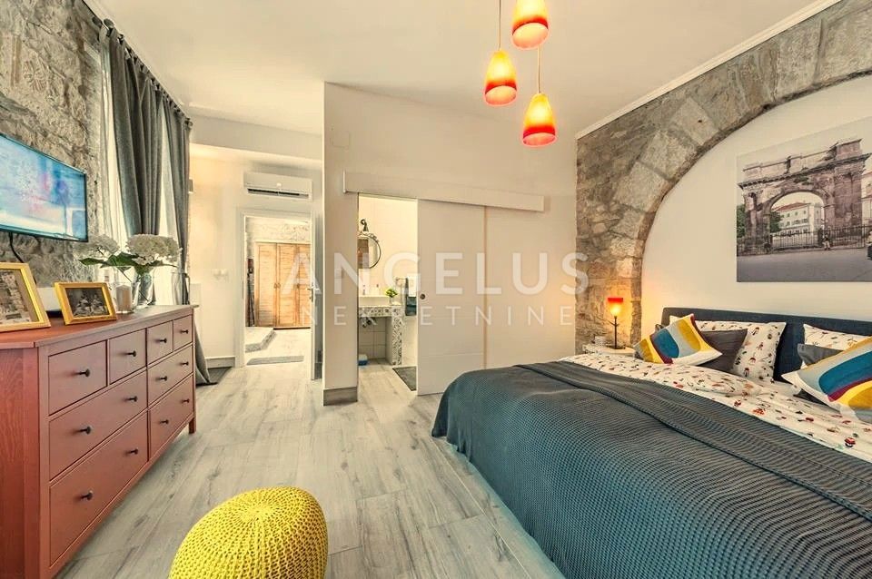 Istra, Pula - stanovanje v centru, 60m2, naprodaj!