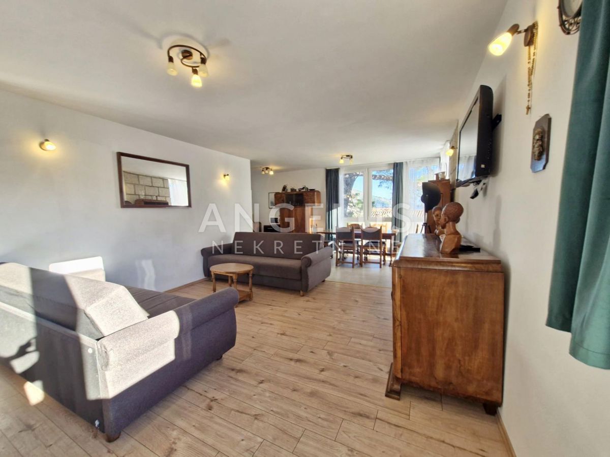 Hrvaška, Dubrovnik, Boninovo - Štirisobno družinsko stanovanje, 109 m2