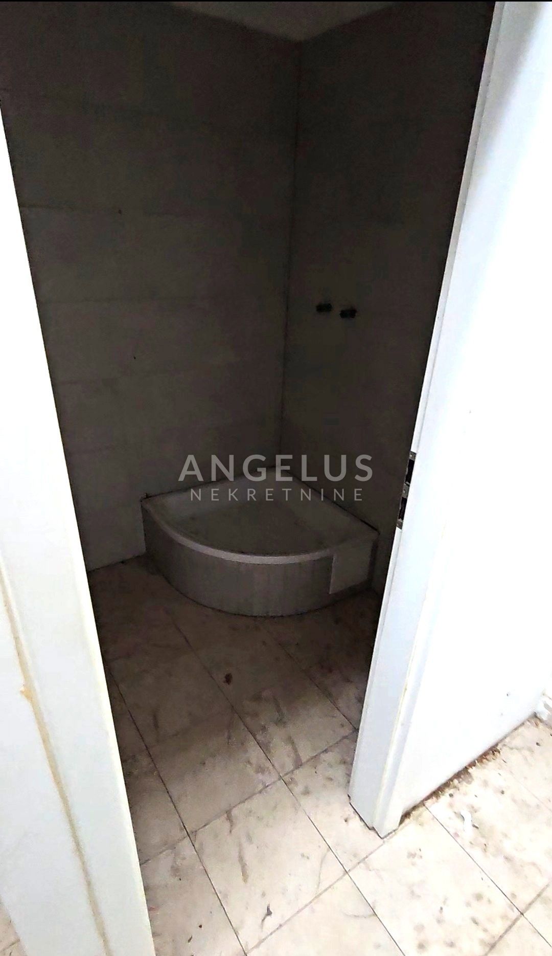 Poslovni prostor Sućidar, Split, 44,84m2